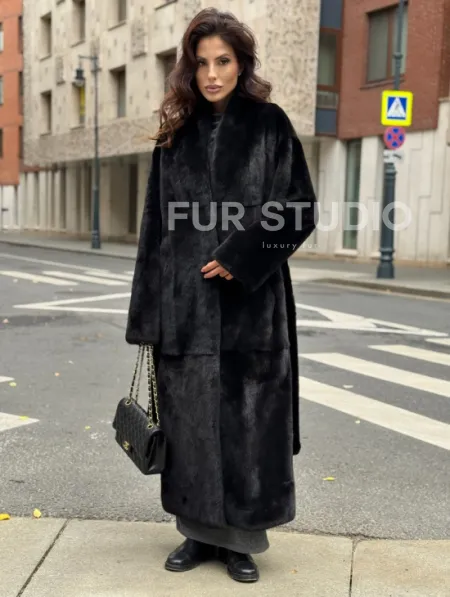 Шуба норковая черная 