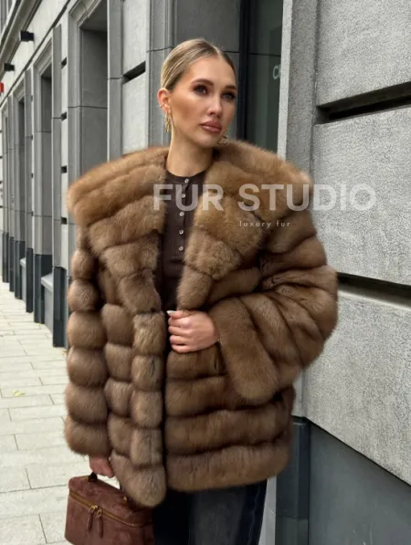 Шуба из натурального меха куницы с капюшоном - фото 11