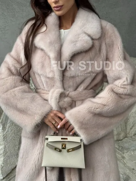 Светлая классическая норковая шуба - фото 1