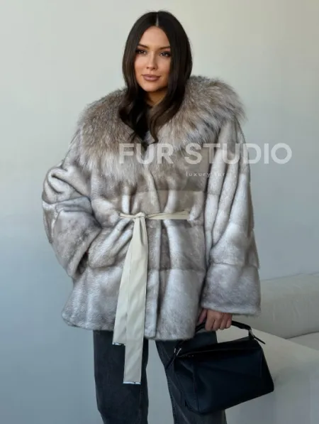 Шуба из натуральной норки с капюшоном из рыси - фото 4