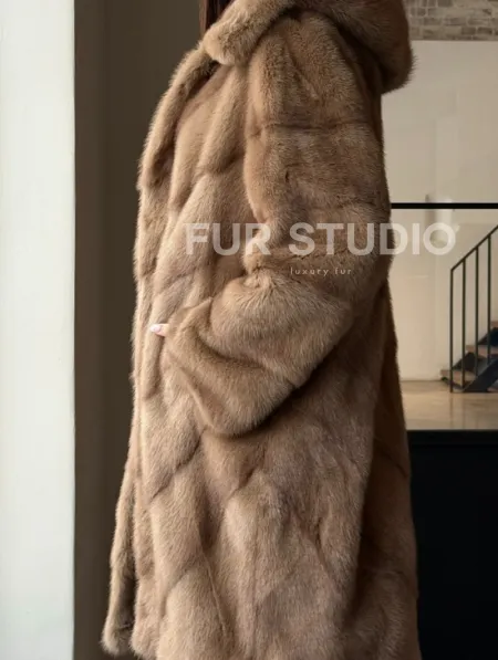 Норковая шуба с капюшоном - цвет пастель - фото 1