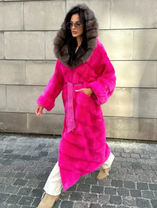 Шуба норковая с капюшоном из меха куницы - цвет фуксия - фото 7