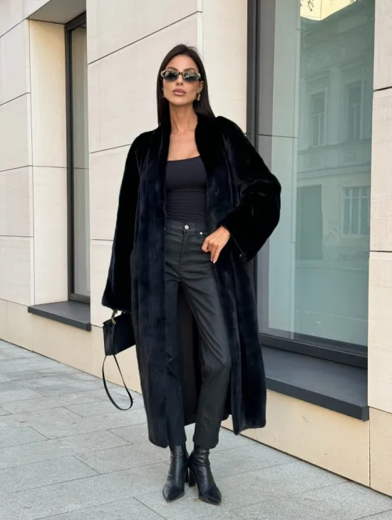 Меховое пальто из аукционного меха норки SAGA FURS, V-образный воротник - фото 6