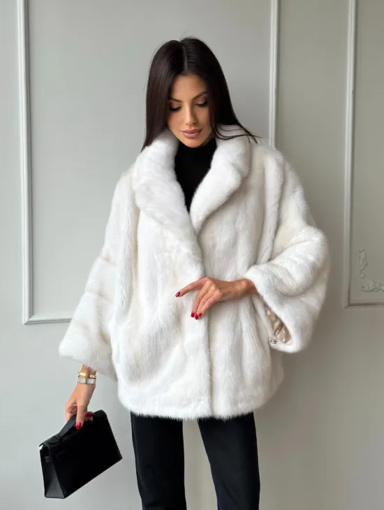 Полушубок из меха норки паломино с рукавом 