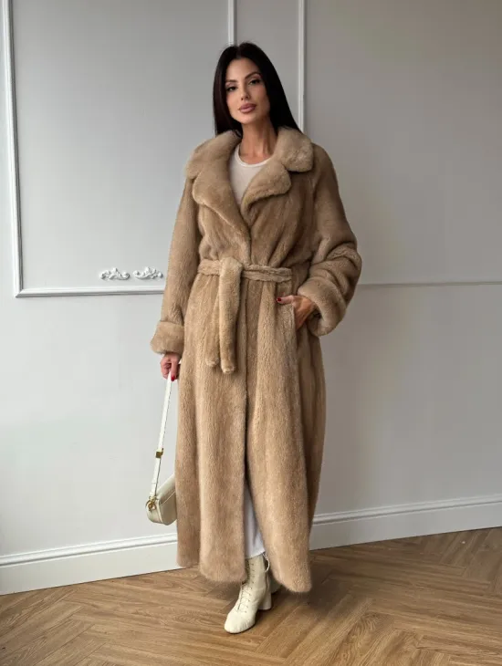 Длинная модная шуба кимоно из меха скандинавской норки со шлицей - фото 0