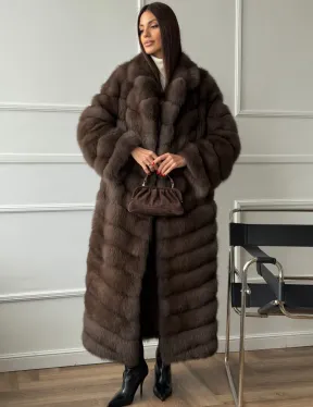 Длинная шуба из меха куницы Exclusive fur - фото 7