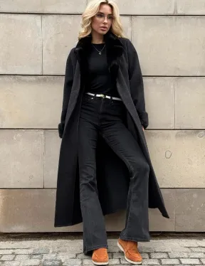 Женское демисезонное шерстяное пальто-халат с отделкой из меха норки - фото 7