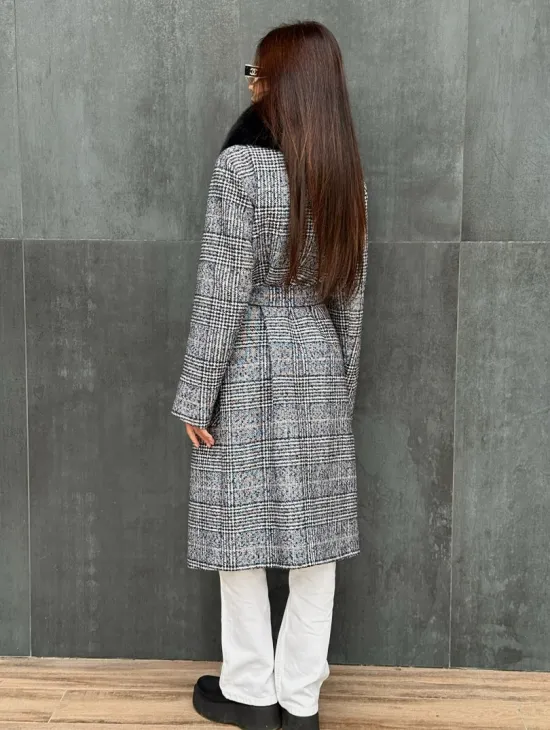 Пальто зимнее с мехом - фото 5