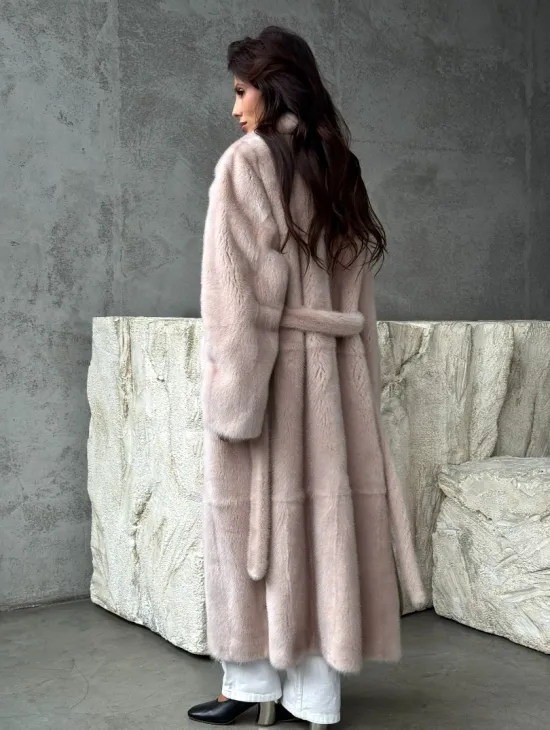 Светлая классическая норковая шуба - фото 11