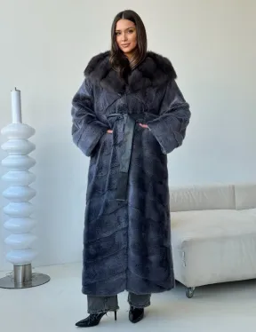 Длинная норковая шуба с куницей капюшон - фото 0