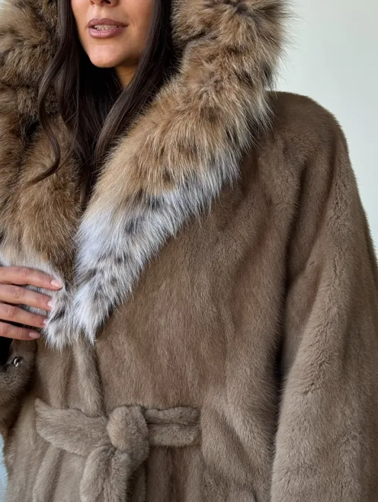 Норка - шуба летучая мышь с капюшоном рысь - фото 1