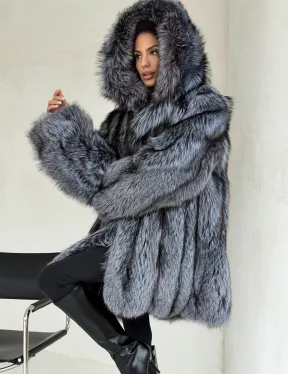 Шуба из натурального меха чернобурки с капюшоном - фото 7