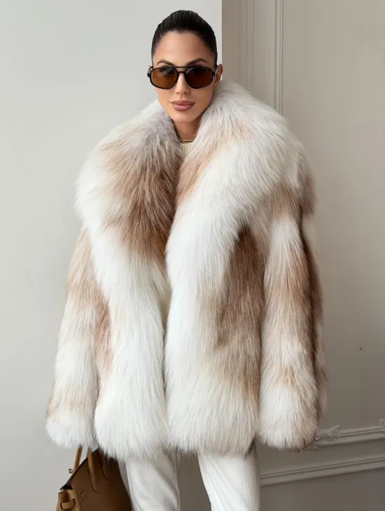 Шуба из меха Marble fox PREMIUM COLLECTION - фото 0