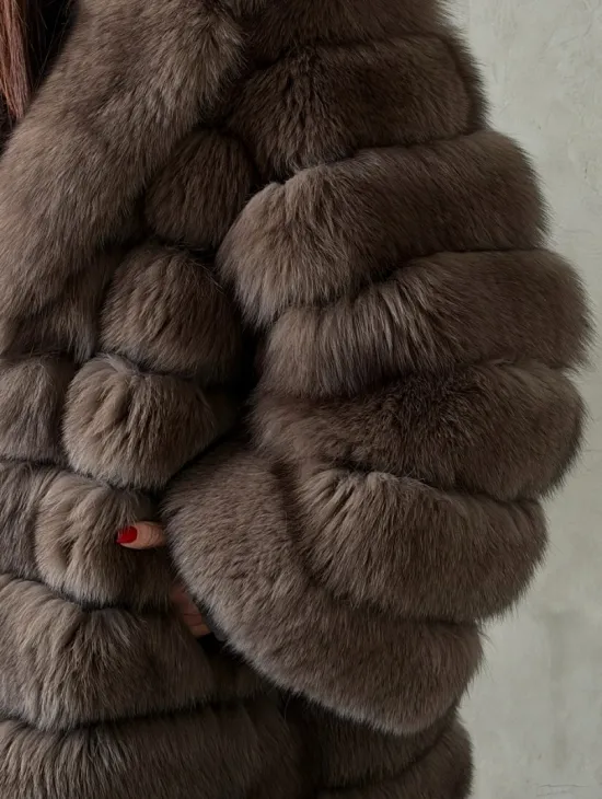 Шуба из песца под соболь - английский воротник - фото 1