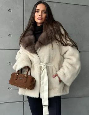 Светлая норковая шуба oversize - воротник куница - фото 0