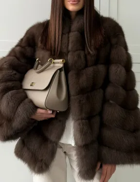 Женская шуба из меха куницы - фото 3