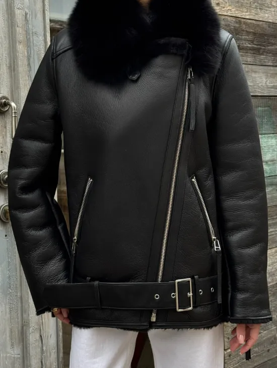 Дубленка из натуральной овчины с мехом песца - фото 2