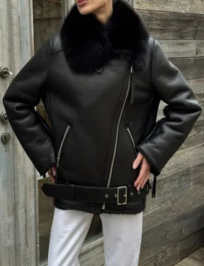 Дубленка из натуральной овчины с мехом песца - фото 4