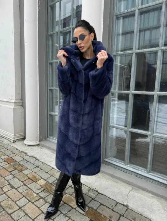 Шуба паркет из меха норки с капюшоном - цвет черника - фото 6