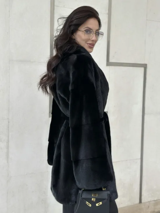 Шуба из меха аукционной норки SAGA FURS - фото 6